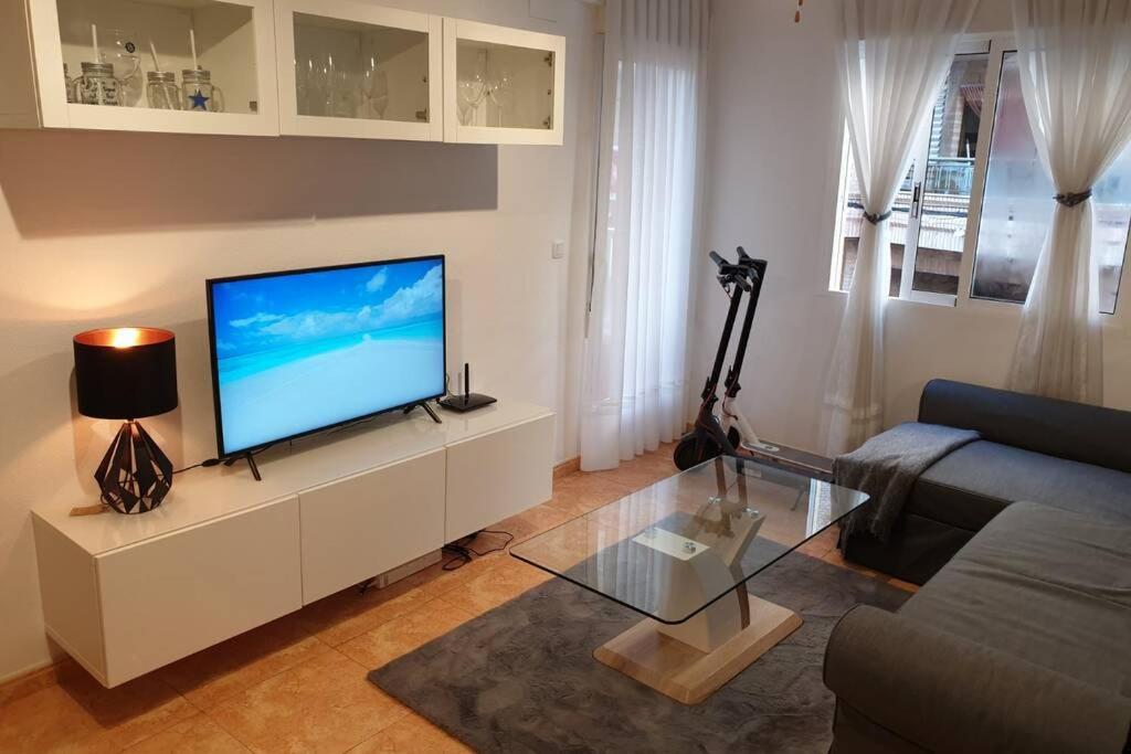 Apartment Playa Cura 150M + Electric Scooters Τορεβιέχα Εξωτερικό φωτογραφία